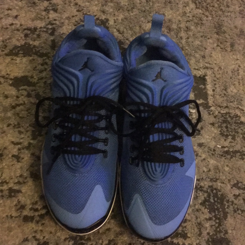 Jordan flight flex size 13 Men’s powder blue black